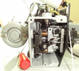 Мешкозашивочная машина NP-7A внутренний механизм